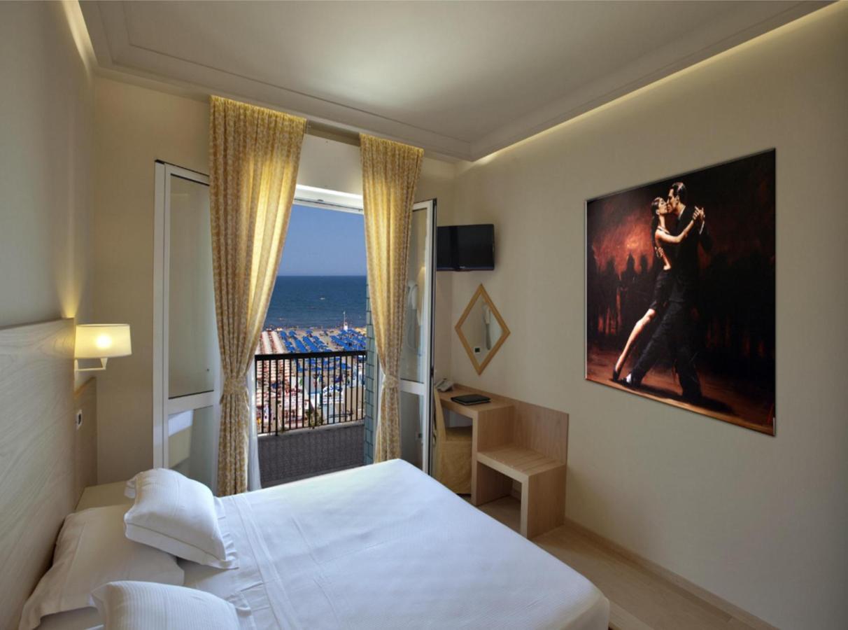 Hotel Ghirlandina Rimini Bilik gambar
